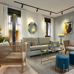 Apartment Eleven Real De La Carreteria, By Homing U 